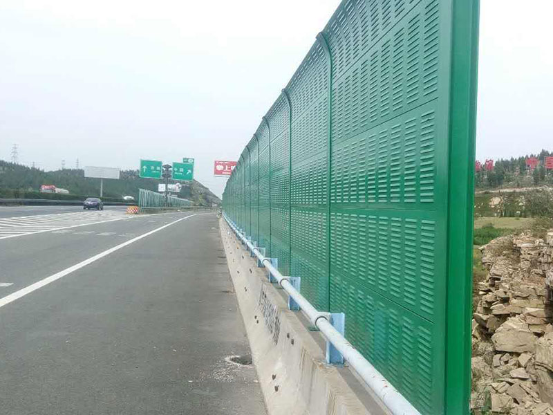 聲屏障隔音板